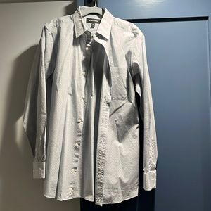 Nordstrom 100% Cotton button down shirt